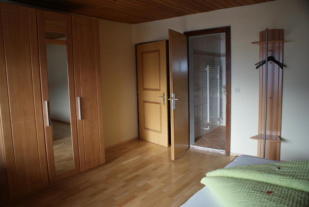 Haus Vroni Hostal Tannheim Habitación foto